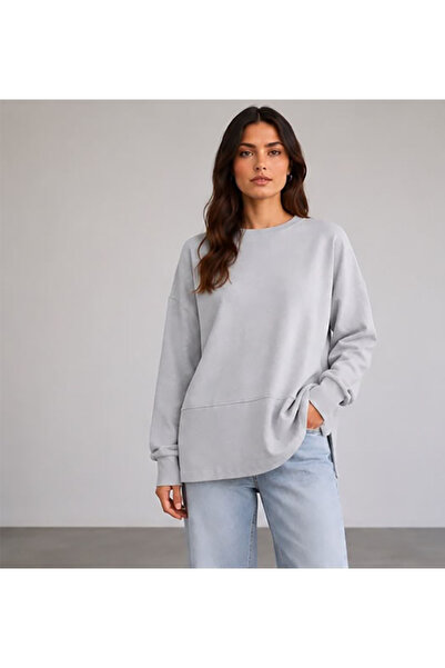 herkesemoda Oversize/Geniş Kalıp Yırtmaçlı Bisiklet Yaka Yumuşak Tuşeli Örme Sweatshirt