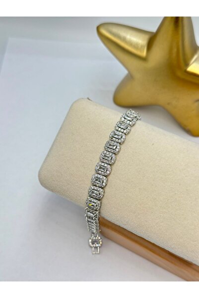 BYYEŞO Row Baguette Stone Bracelet (Steel)