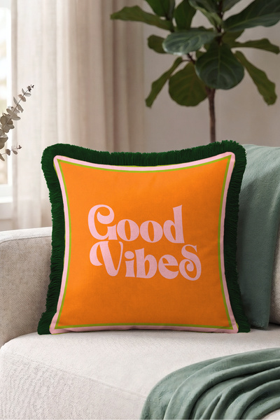 Evimde Bambaşka Retro Slogan Pop Art Look Fringed Pillowcase-Bohemian Text Pi...