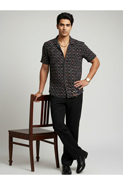 TRULOOM By Styli Men Classic Floral Printed Casual Shirt