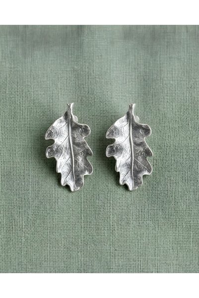 ILSA Oak Leaf Patterned Silver Color Earrings