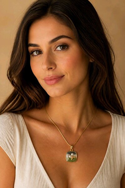 Monalisa Home Luxury Embossed Figured 45 cm Adjustable Necklace