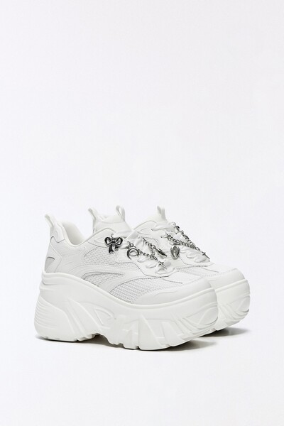 Bershka Charm detaylı XL platform spor ayakkabı
