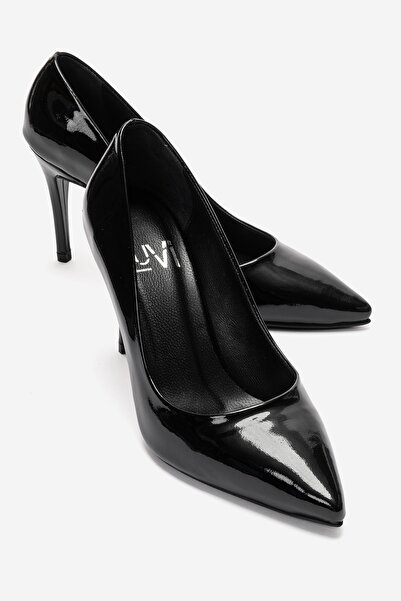 LuviShoes حذاء MORIEL نسائي بكعب عالٍ من الجلد الأسود اللامع والجلد الطبيعي