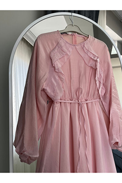 Nirva Butik Toz pembe şifon kumaş volanlı elbise