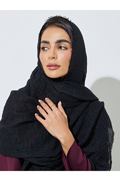 Amirah By Styli Black Plain Crinkle Hijab