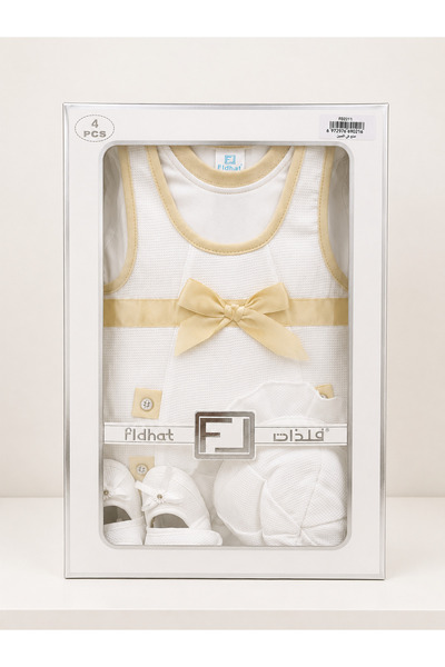 Baby Gift طقم هدية مواليد بناتي 4 قطع مع طاقية وحذاء