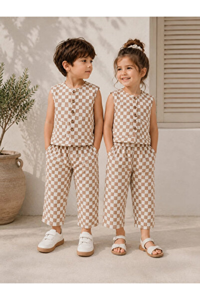Mireya Kids Girl's and Boy's Square Patterned 2-Piece Set Vest and Pants Comb...