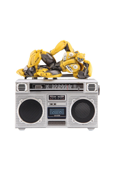 Killer Body Transformers Bumblebee Mini Retro Cassette Player and Bumblebee (...
