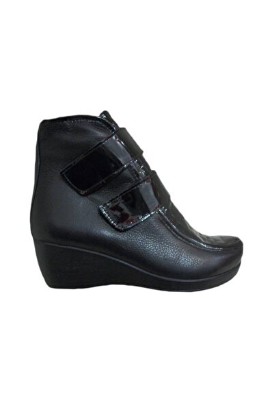 OEM Botina casual, neagra, ce se inchide, cu doua clapete din lac