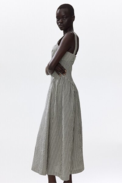 H&M Kloş Etekli Midi Elbise