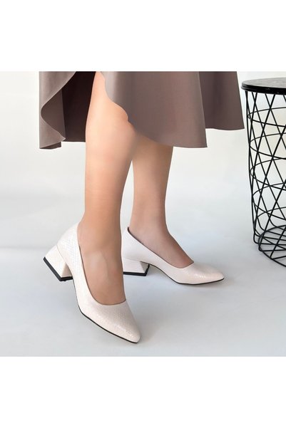 lucistep Nitya Beige Printed Patent Leather Heeled Shoes