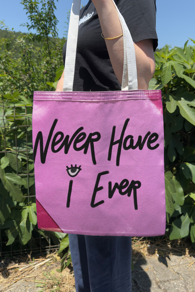 ZipZap Never Have I Ever V4 حقيبة قماشية مطبوعة على الوجهين للصيف والشتاء من ...