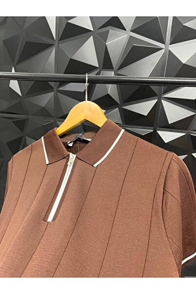 Erkek Slim Fit Fermuarlı Polo Yaka İnce Triko Çizgili Kısa Kollu Tişört