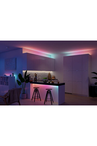 Philips Hue Bandă LED inteligentă, iluminat esențial, colorată, 5m