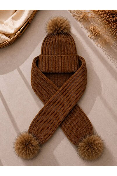 ues Brown Single Pompom Knitwear Scarf and Beanie Set