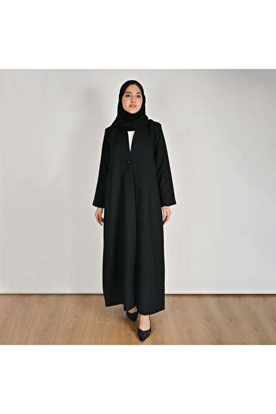 HAWRAA ABAYA عباية رسمية سوداء مزينة بزر اغلاق كرستالي