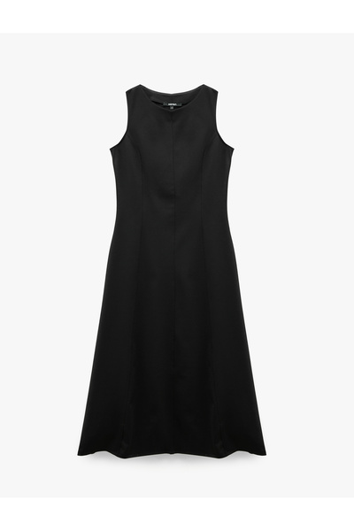 Koton Dikiş Detaylı Slim Fit Bisiklet Yaka Kolsuz Midi Elbise
