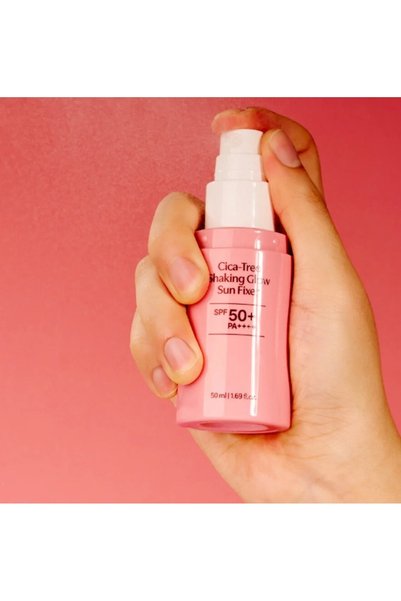 TAGE Cica-Tree Shaking Glow Sun Fixer SPF50+ PA++++ – Makeup Setting & Sunscreen Spray, 50ml
