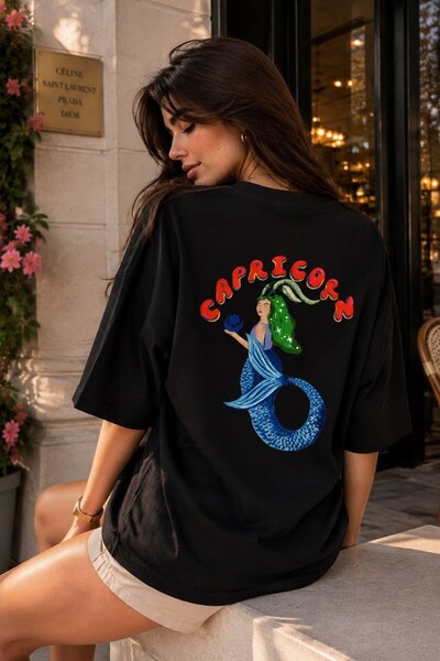 GIA - ART Women's Oversize T-Shirt Capricorn Printed Black – Crew Neck, Comfo...