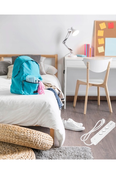 Orno Prelungitor cu 3 prize cu întrerupător 2xUSB Tuya Smart Home alb