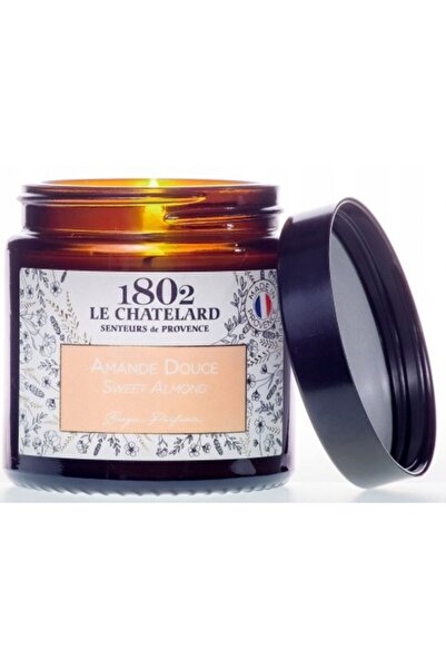 Le Chatelard 1802 Lumânare parfumată - Migdale dulci