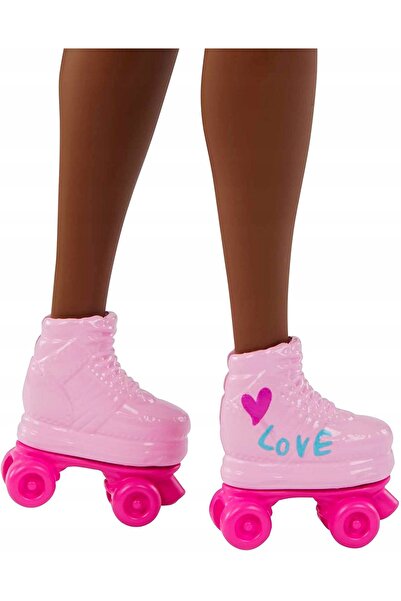 mattel Păpușa Barbie salopetă roz HPL76