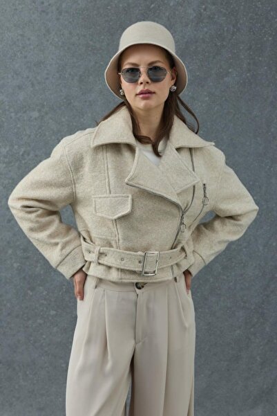 ELBEE Beige Eyelet Cashmere Coat