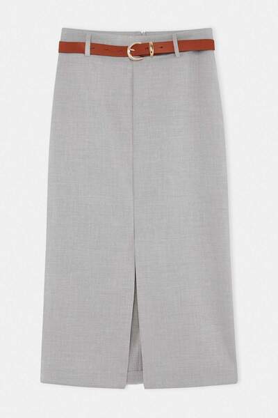 Trendyol Collection تنورة رمادية ميدي بخطوط رفيعة TWOSS26ET00252
