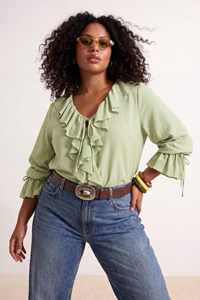 Trendyol Curve Green Aerobin Woven Plus Size Blouse