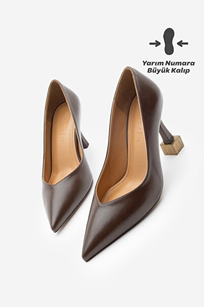 Marjin Γυναικεία παπούτσια στιλέτο με μυτερή μύτη και ξύλινο σχέδιο, κλασικά ...