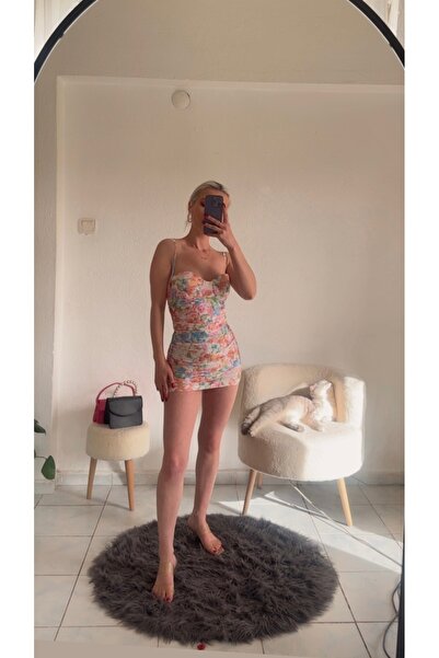 ibiza boutiques Çiçek Desenli Mini Büzgülü Elbise