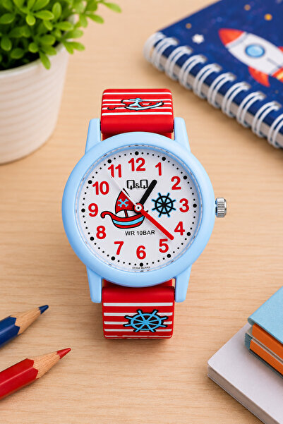 Q&Q 10 Atm Waterproof Boy's Wristwatch with Silicone Strap