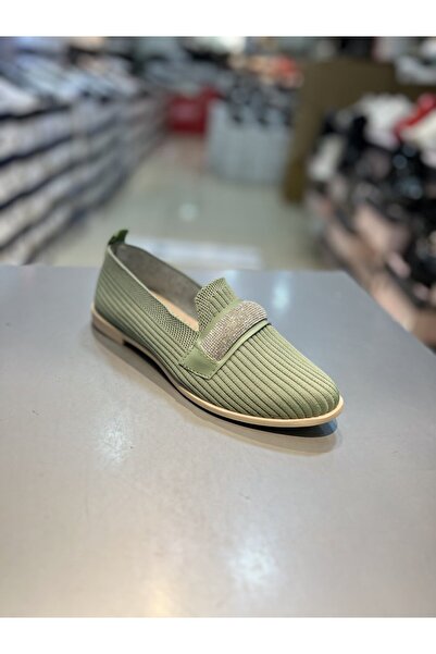 Generic Brand حذاء باليه نسائي مسطح من Punto Knitwear مرصع بالأحجار