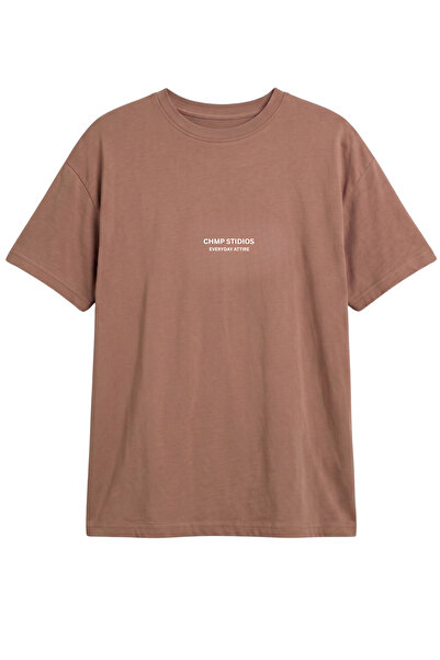 The Champ Clothing Γυναικείο μπλουζάκι oversize CHMP STUDIOS με στάμπα σε καφ...