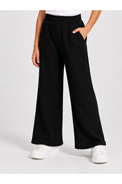 İncili Girl's Black Wide Leg Bubble Textured Pocketed Pants - Relaxed Fit Single Bottom