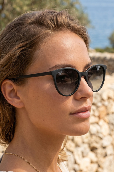 sun factory Matte Black Women's Sunglasses with Polarized Filter with Uv400 P...