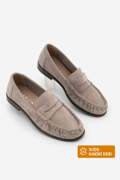 Marjin Kadın Hakiki Deri Oval Burun Makosen Dikişli Büzgülü Loafer Günlük Aya...