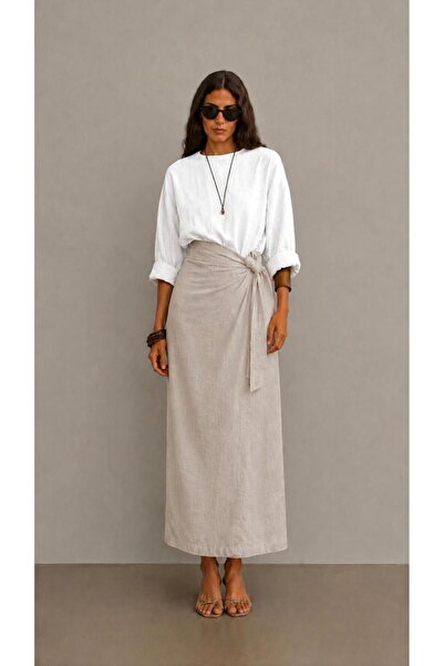 Avakado Women's Two-Piece Set Blouse Skirt
