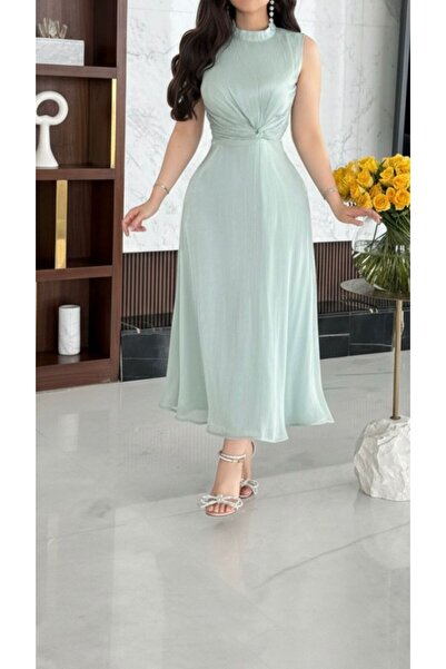 Nichii Sleeveless plain midi dress