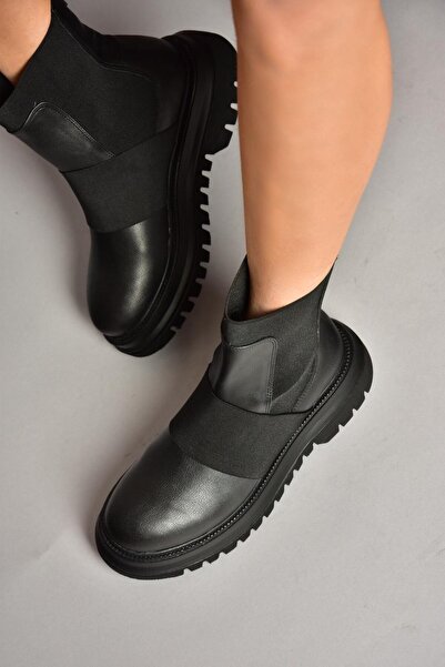 Fox Shoes T 312101909   Cizme negre de damă cu talpă groasă