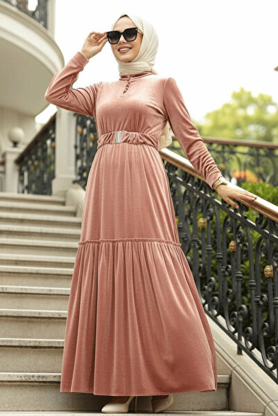 Neva Style Kemerli Pudra Tesettür Kadife Elbise 36971PD