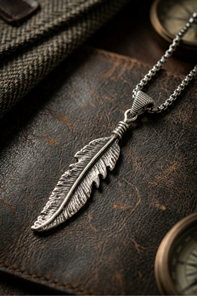Begondio Feather Handcrafted Stainless Steel Chain Men's Necklace