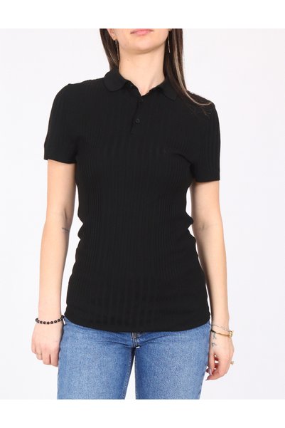 Evendi Tricou, Negru