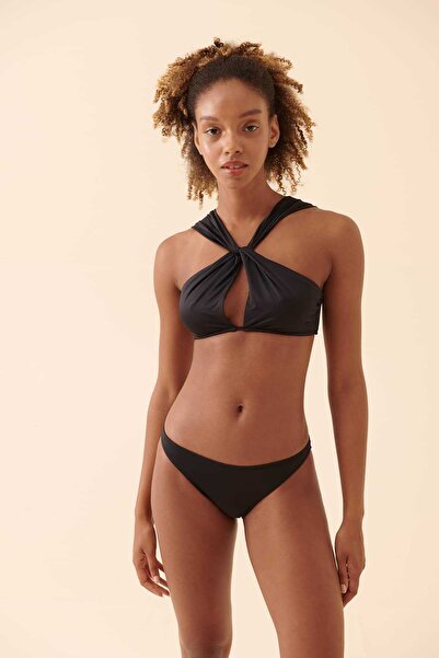 Roman Çapraz Bağlamalı Bikini Siyah Y22MY011_001