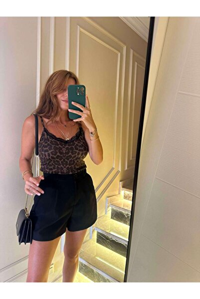 Dantel Detay Askılı Leopar Bluz