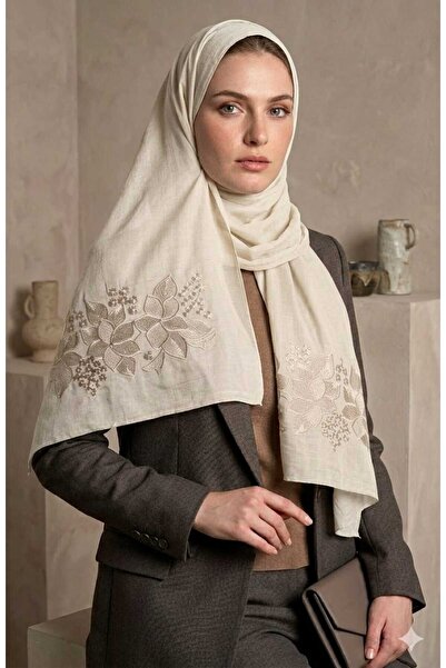Veil Designer طرحه روز اوف وايت طبقتين بتطريز علي الطرفين قماش بوال ياباني 19...