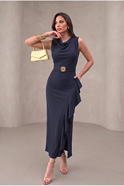ALFUDO Moda Collection Kruvaze Yaka Kadın Volanlı Yırtmaçlı Kare Taş Kemerli Lacivert Düğün ve Nişan Abiye Elbise