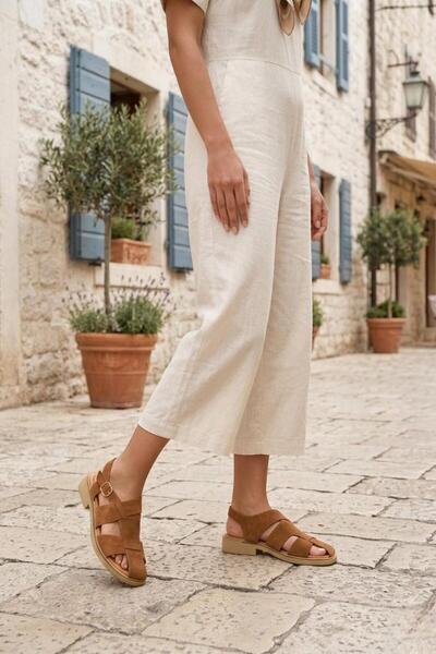 Fox Shoes Y291880002 Γυναικεία σανδάλια από γνήσιο δέρμα καστόρι