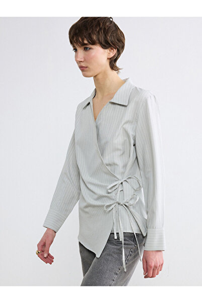 LC Waikiki Nevavm Women's Shirt with Double Breasted Cut and Tie Detail